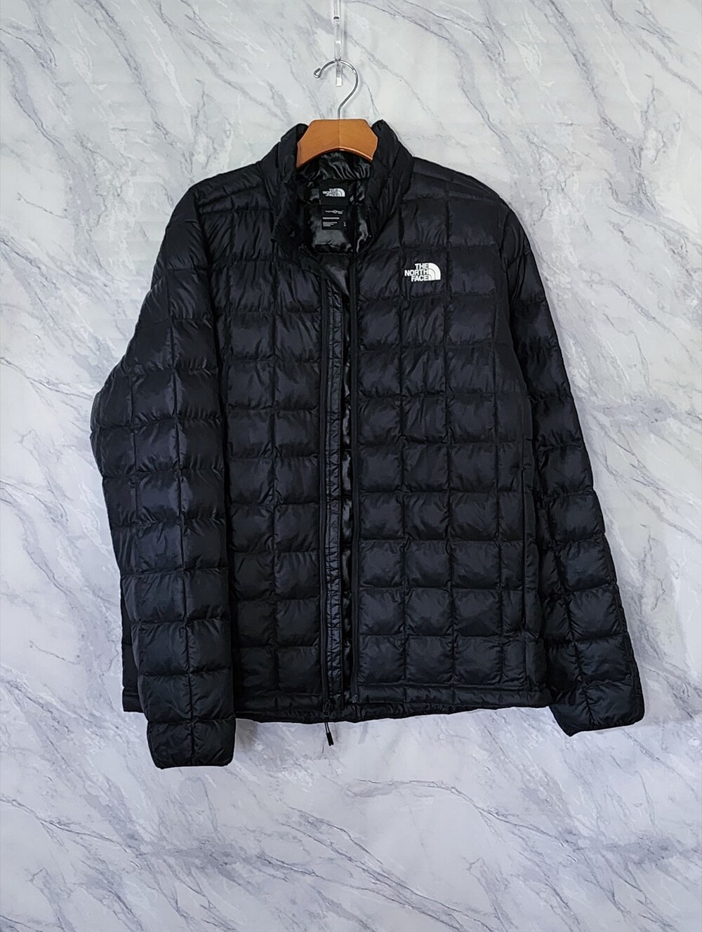The North Face Men's Black ThermoBall Eco Insulated Jacket L